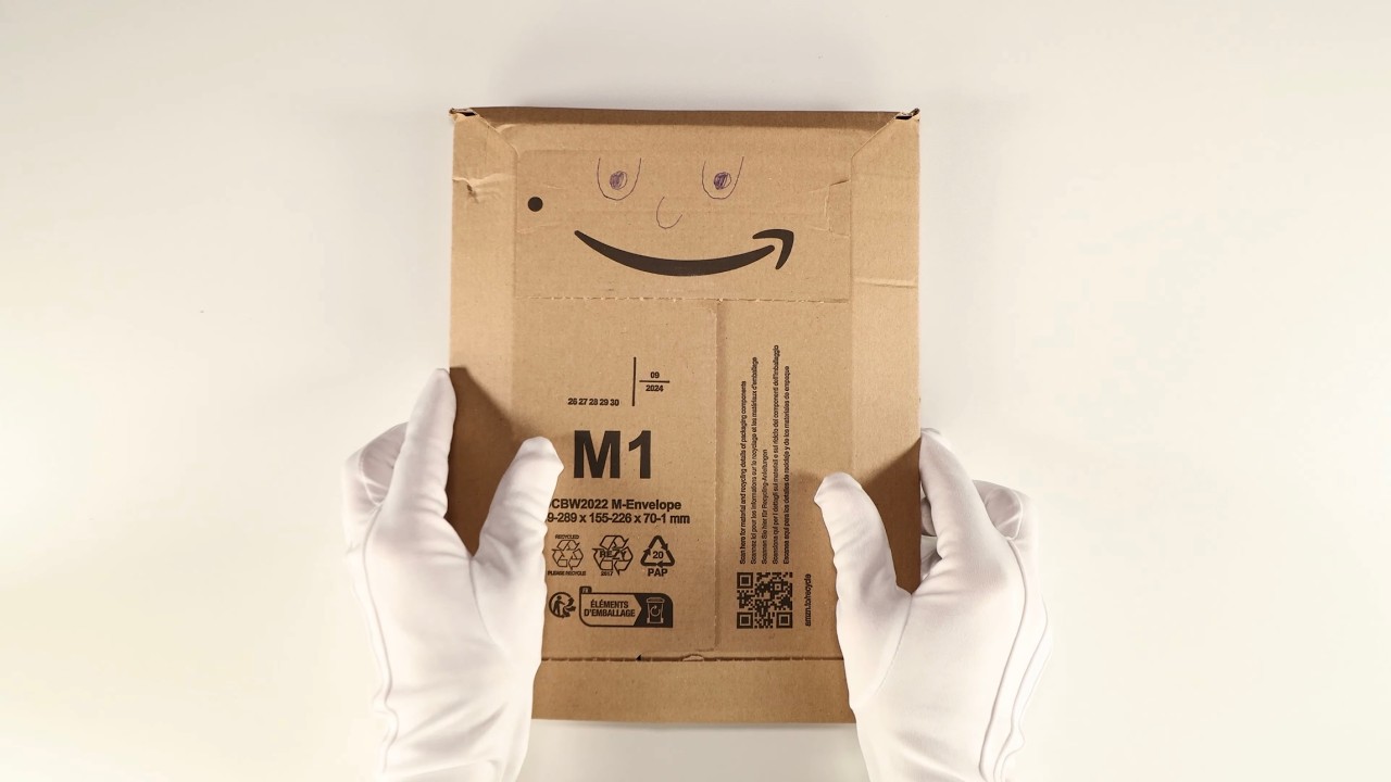 Apple Iphone 16 Pro Max Unboxing - TysyTube Unboxing