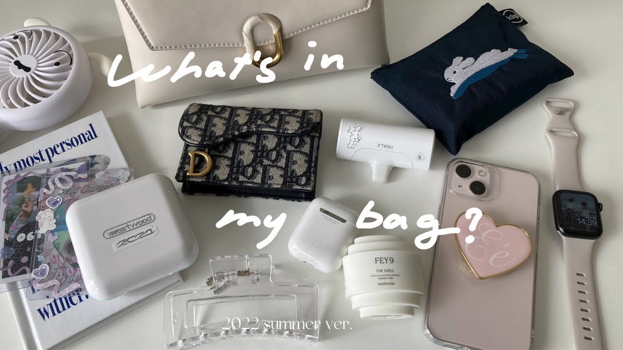 ［what's in my bag?］オタク社会人の夏のミニバッグの中身🍨왓츠인마이백 (sub)
