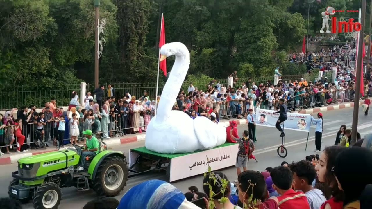 موكب مهرجان صفرو لحب الملوك 2025 الدورة 101.
