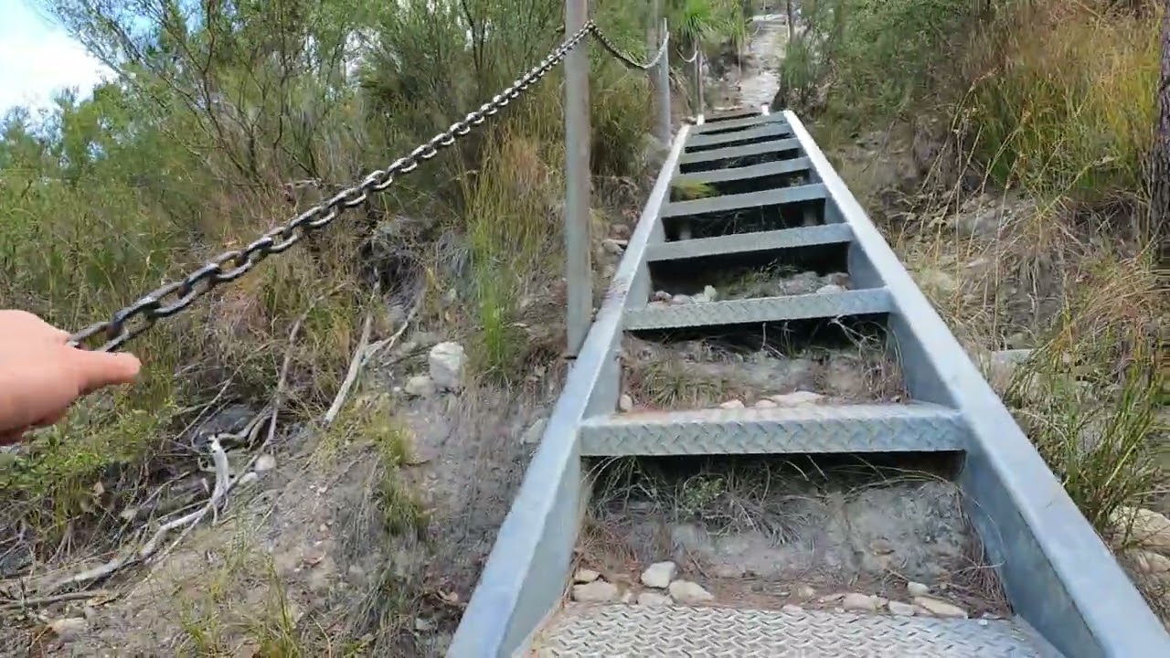 Running up Mt Cooroora  with no water - Warning Heavy Breathing Involved