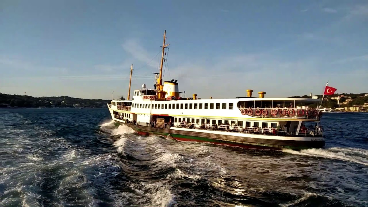 Bosporus tour from Sarıyer to Eminönü on the 16th of July 2019 / Hajózás a Boszporuszon