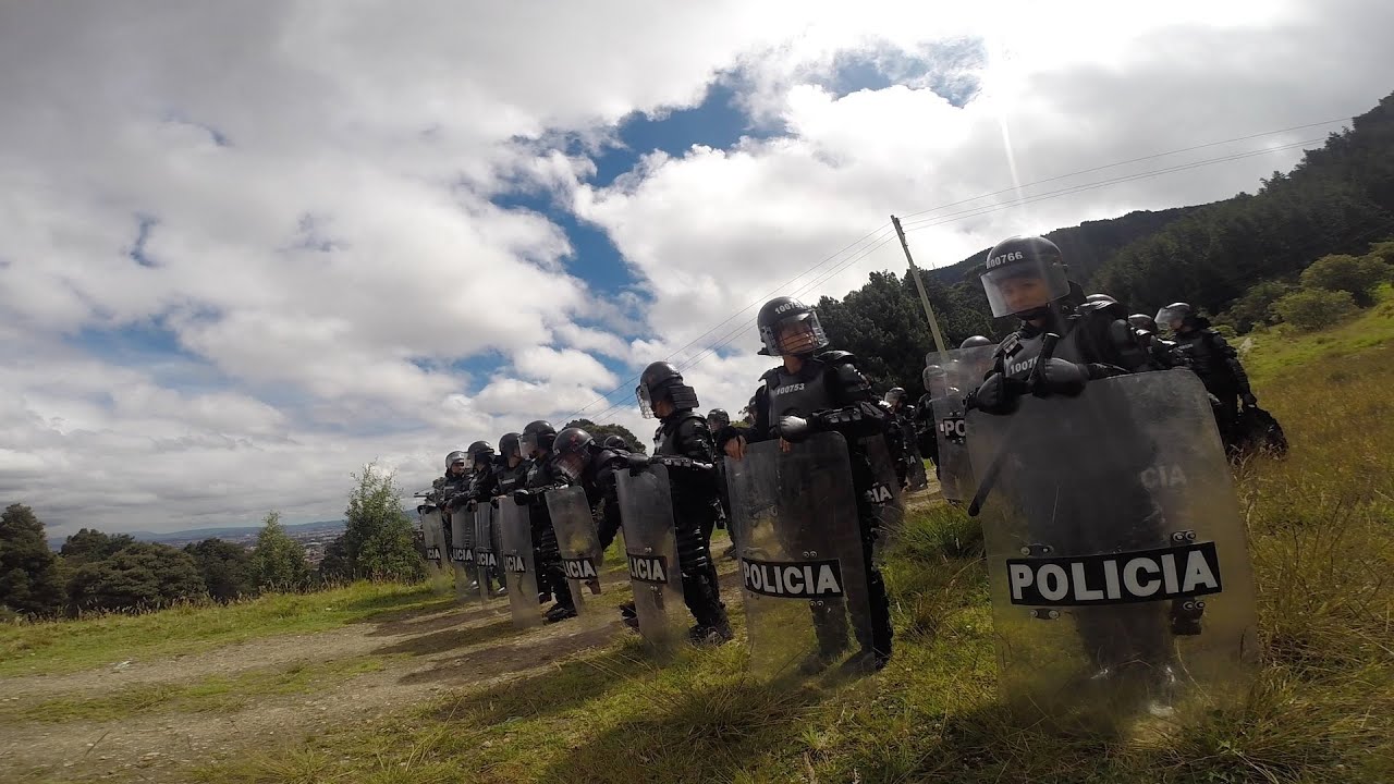 Policía del Esmad, un trabajo para mujeres