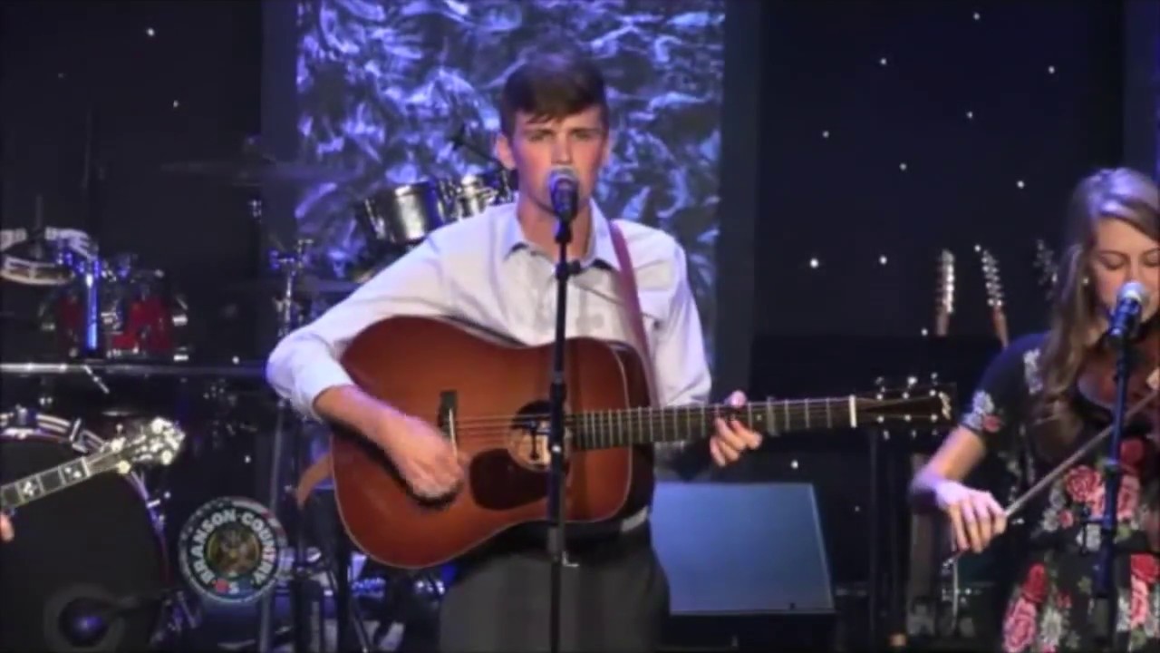 California Cottonfields - The Petersens on Branson Country USA (LIVE)