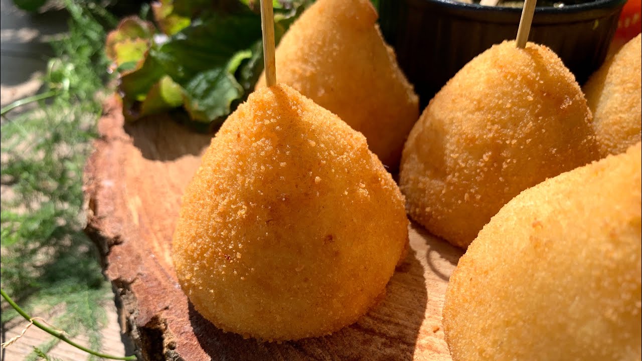 Recette de Coxinha au Poulet Brésilien 🇧🇷 (croquettes au poulet)