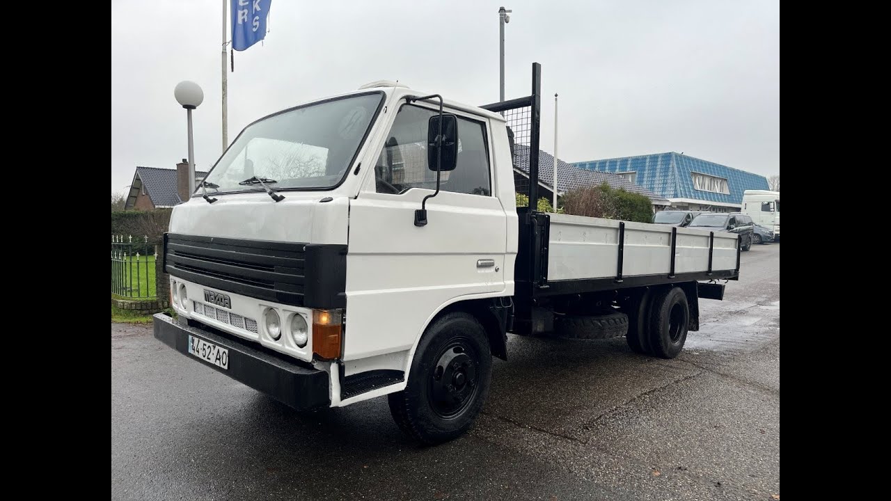Mazda T3500 4x2 platform 1992 STEEL SUSPENSION