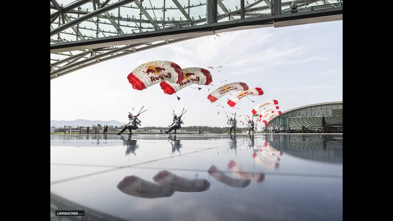Hangar7 swoop