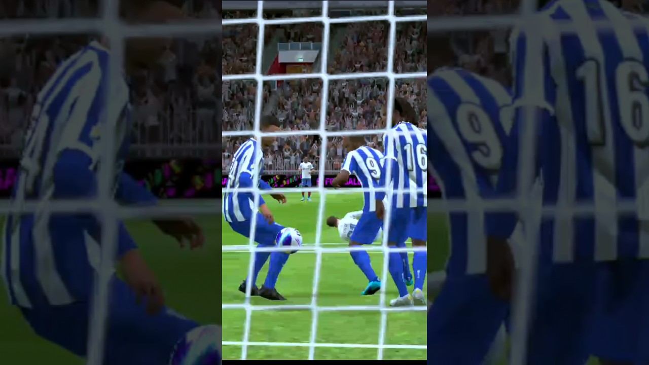 Opponent defender helps me.... 