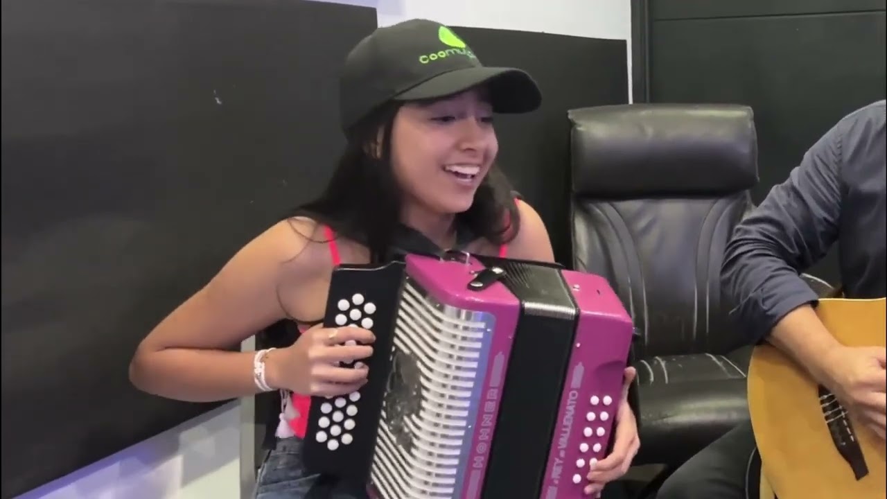 A UNA SIRENA ISABEL SOFIA PICON MORA