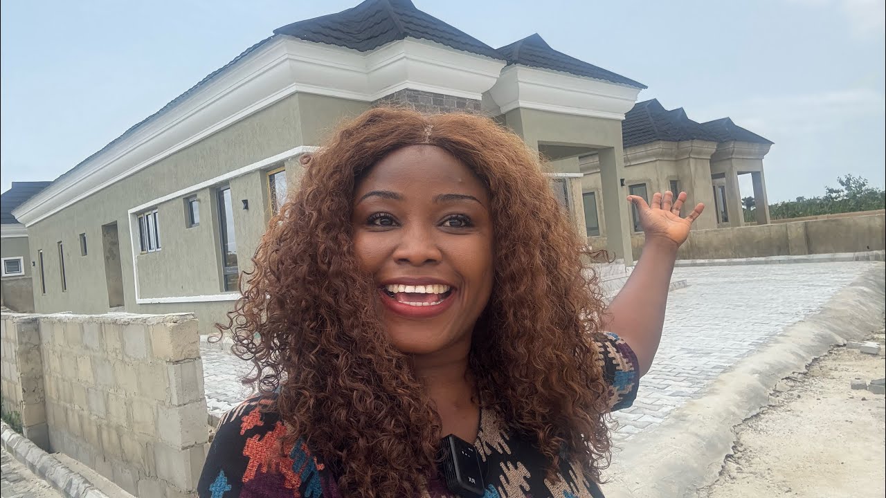 House for sale in Lekki Lagos Nigeria: Update of peak luxury court estate Sangotedo Lekki