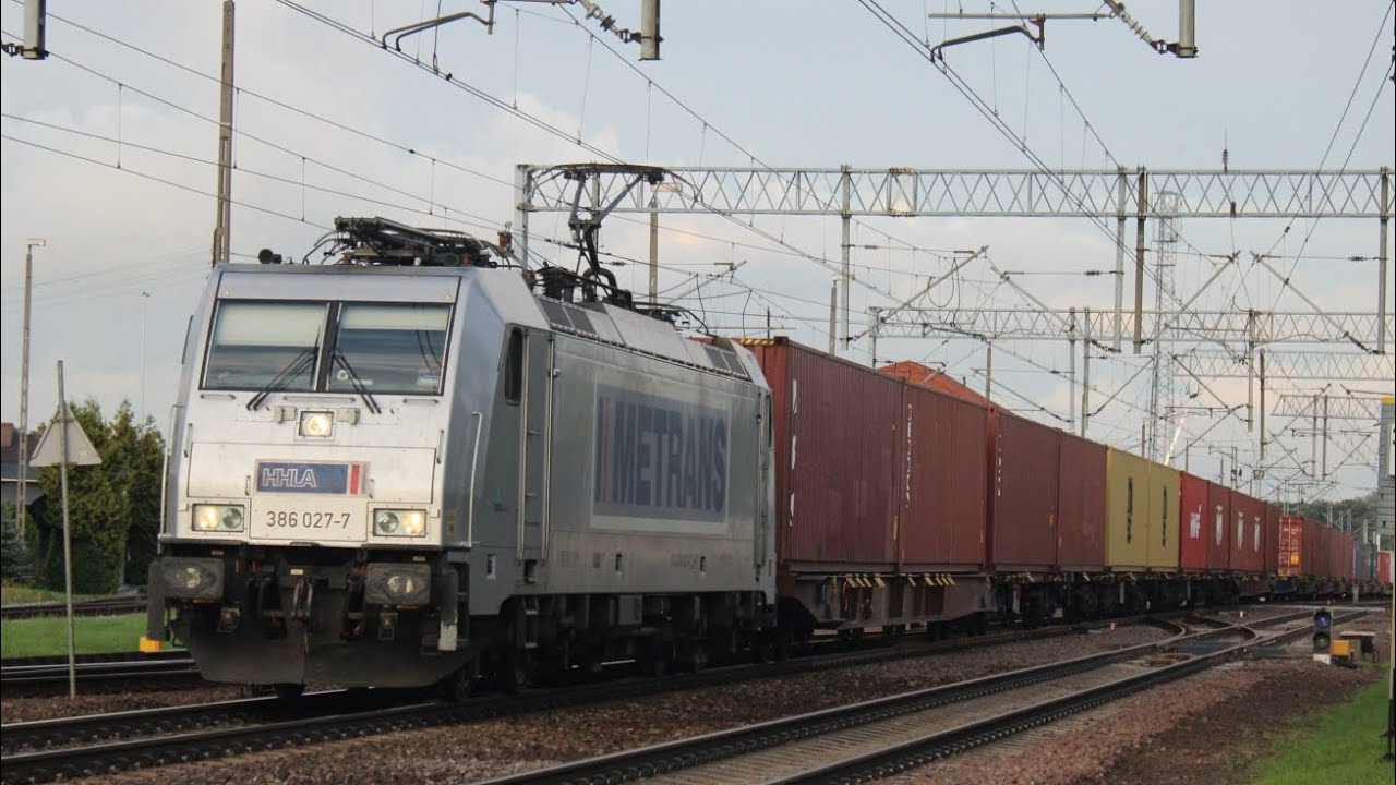 Przejazd 386 027 z intermodalnym przez stację Opalenica 