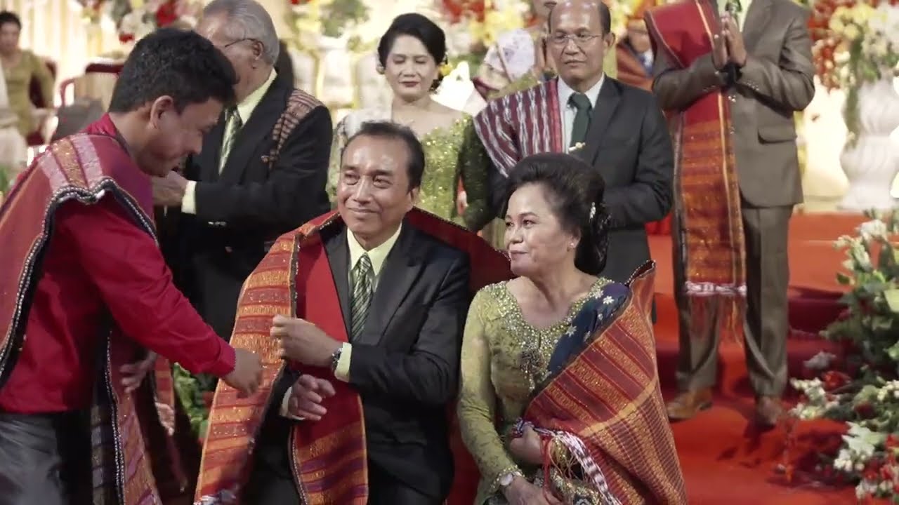 ULAON UNJUK ALVIN SILITONGA & ENNI MANURUNG PART 2