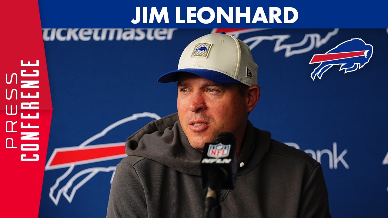 Jim Leonhard On Defense At Training Camp | Buffalo Bills