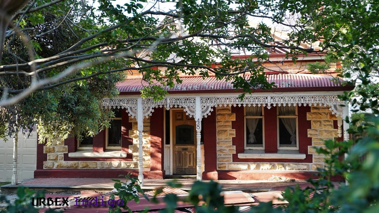Abandoned- 1908 Villa with some classic features/extensions and in ground pool.