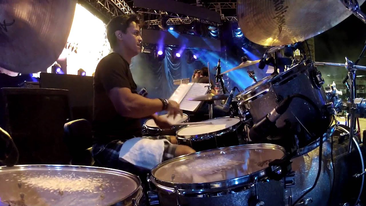 Anderson Karan tocando Inevit&aacute;vel.