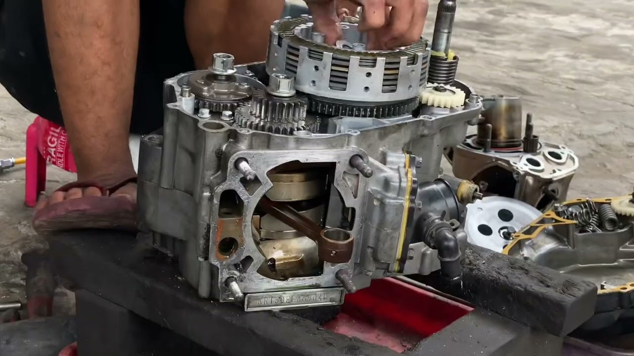 RESTORASI MESIN NINJA RR ZX CBU DARI JAKARTA