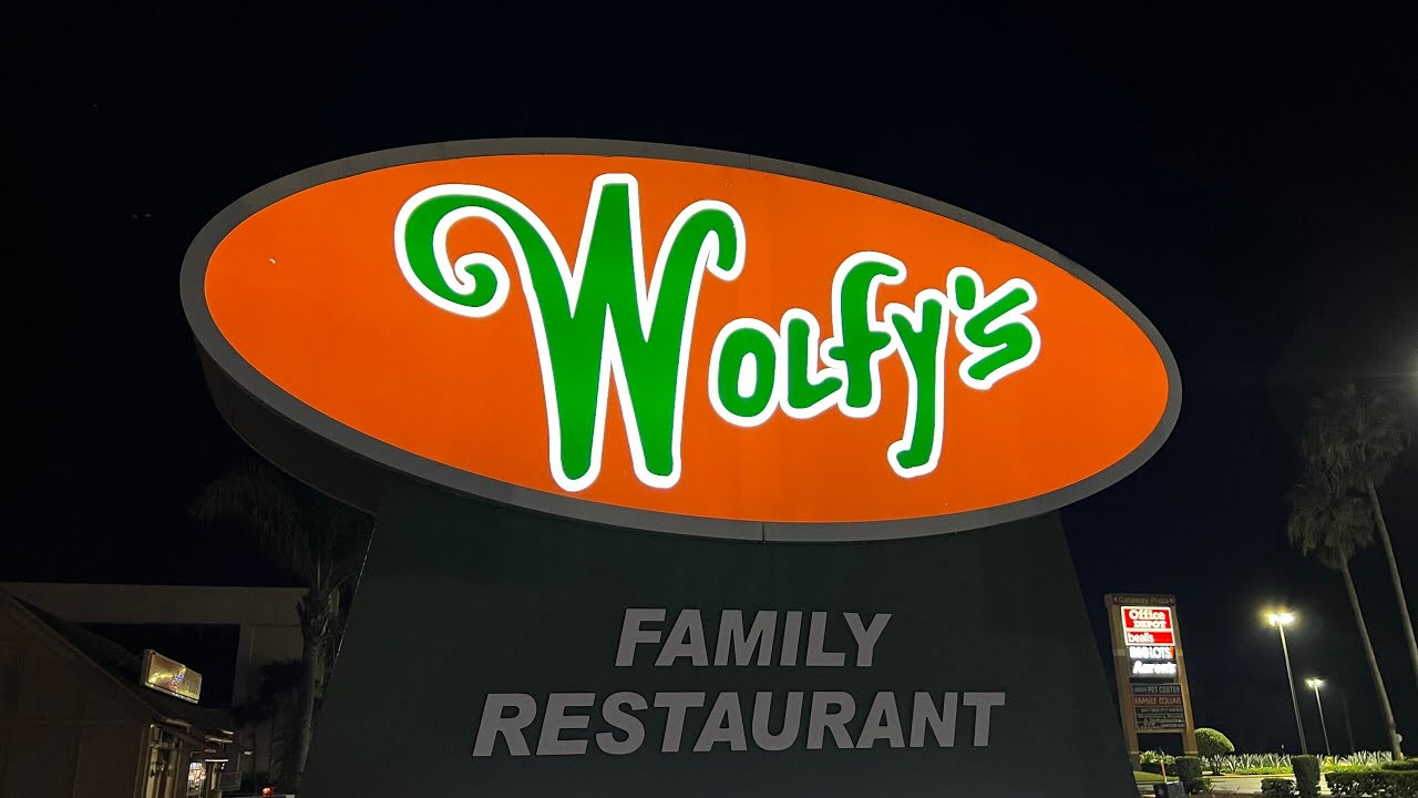 We Ate at Wolfy's in Leesburg, Florida | Places to Eat at Near The Villages, FL | Great Potato Salad
