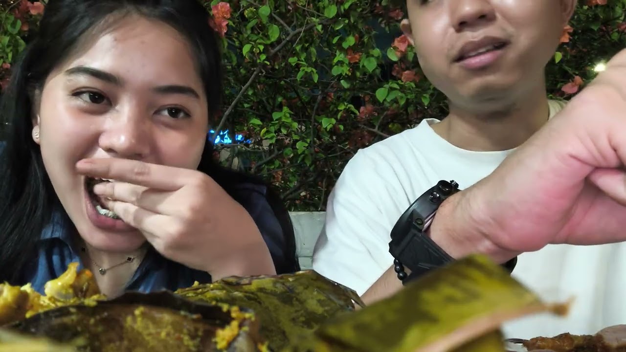 makan pepes ayam di cni #food #kuliner #fypyoutube 