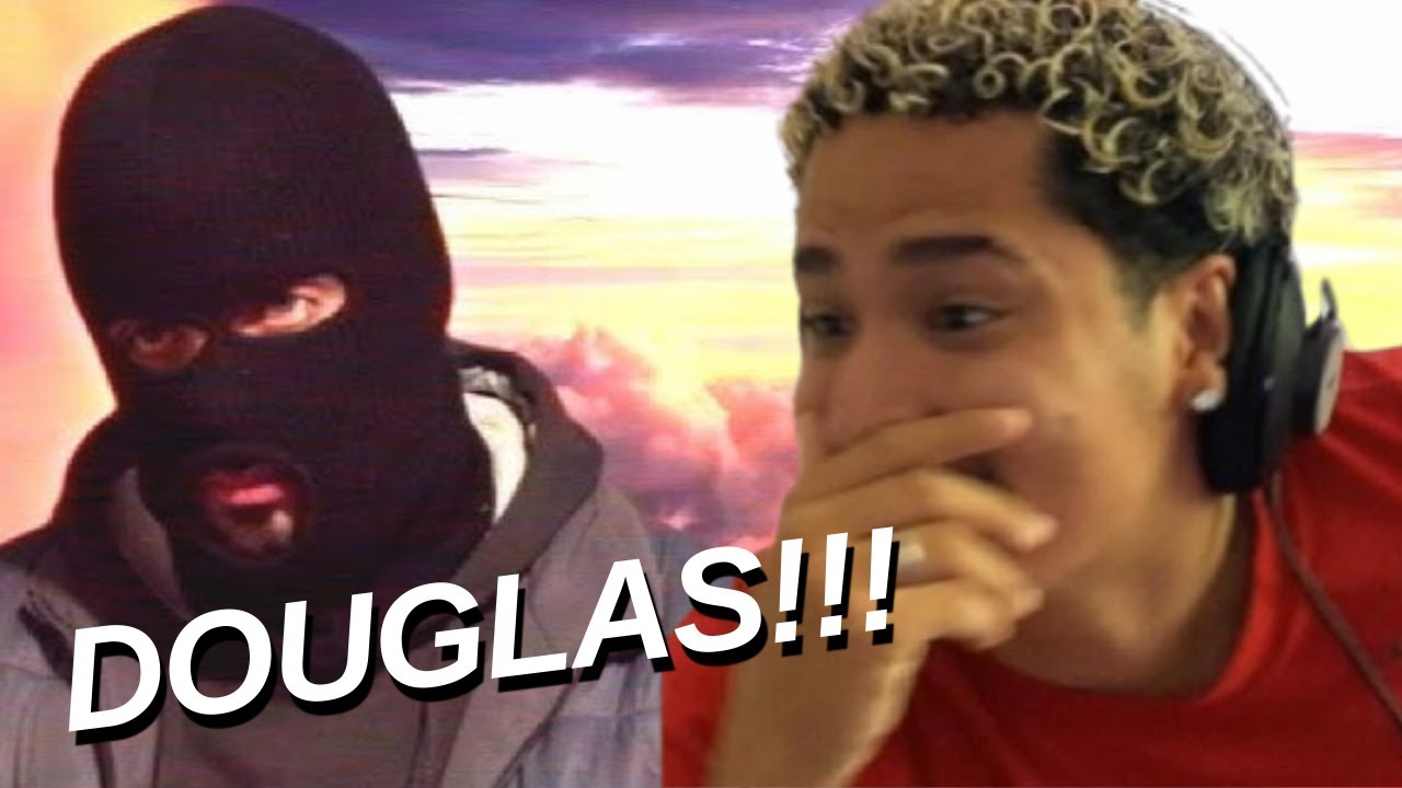 MAIK REAGINDO A BONDA 4