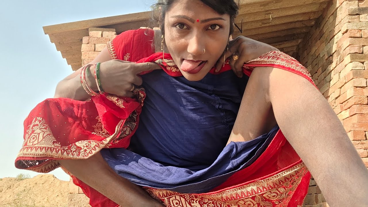 आज मैं भट्टी पे आई हूँ।आप सभी के लिए मस्ती वीडियो बनाने प्लीज सपोर्ट कीजिए#vlogvideo