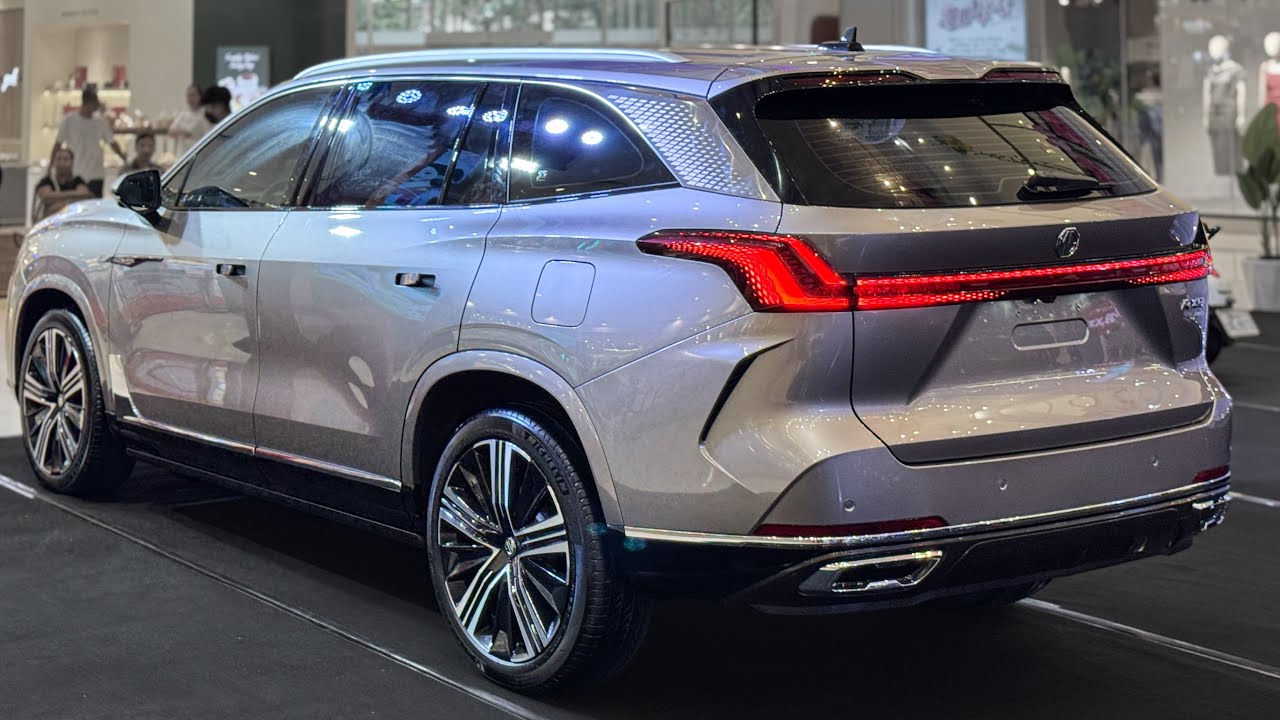 2026 MG RX9 Full Size 7 Seater SUV 2.0T Turbo AWD Interior and Exterior Reviews