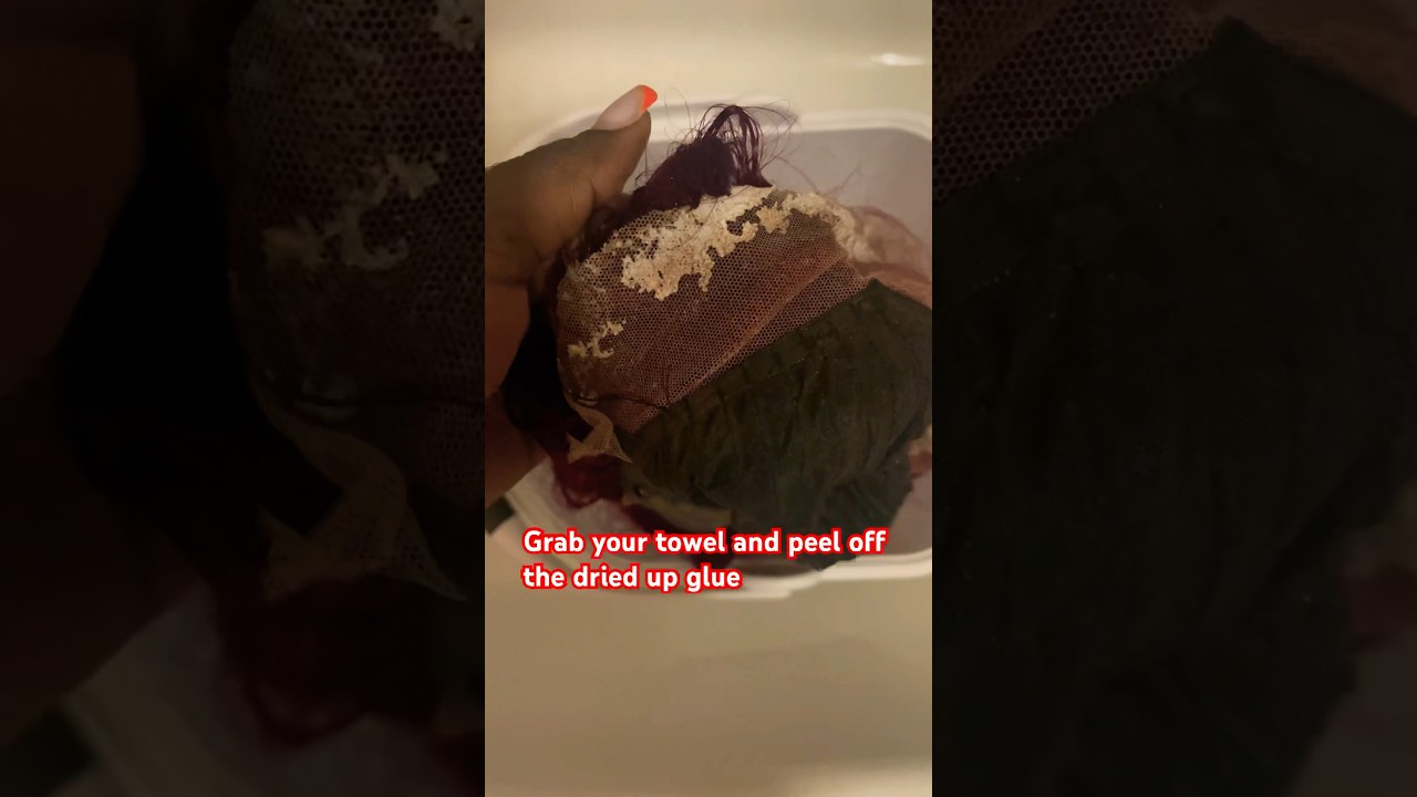 THE BEST WAY TO  REMOVE GLUE OFF LACE FRONTAL ✨ #shorts #short #howto