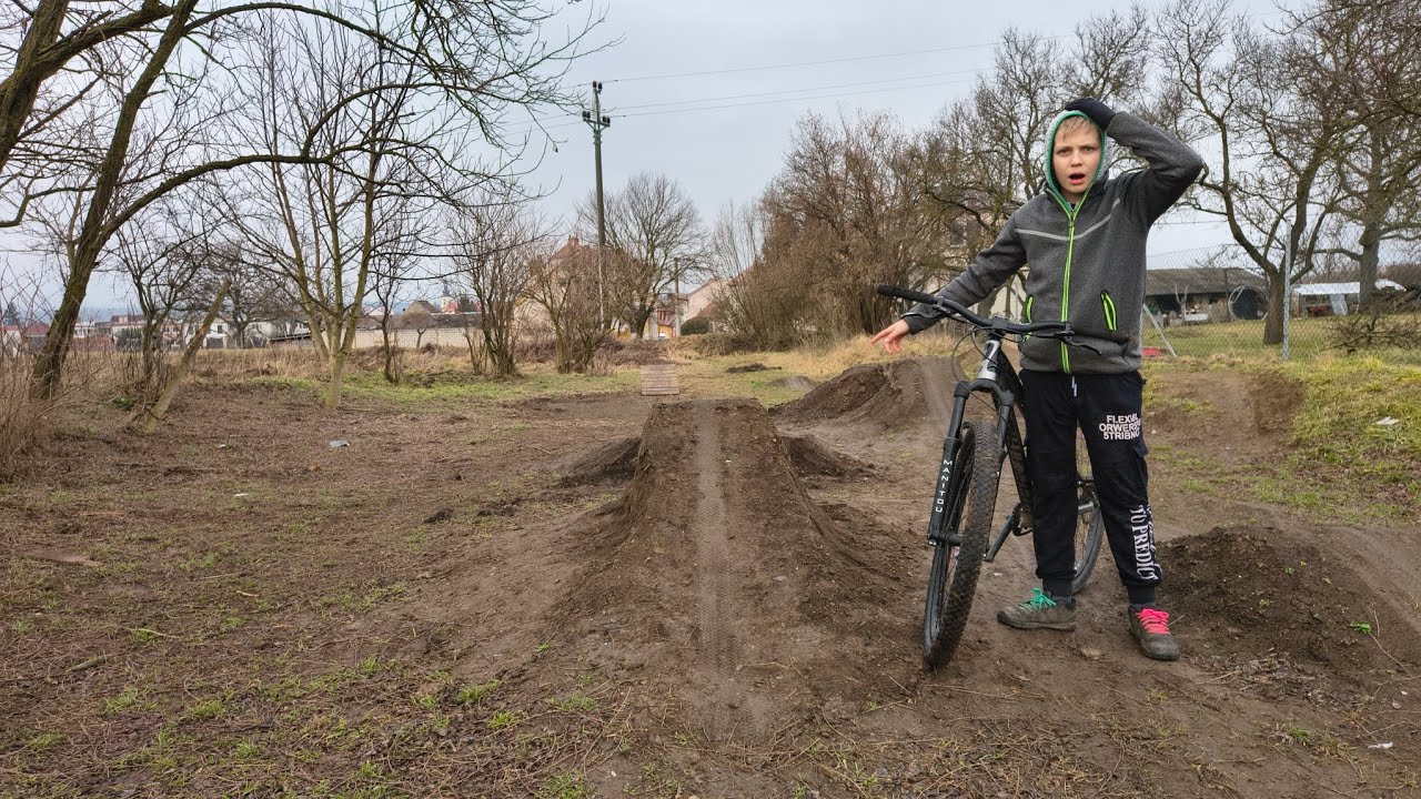 Zase na dirtech , jupí!!