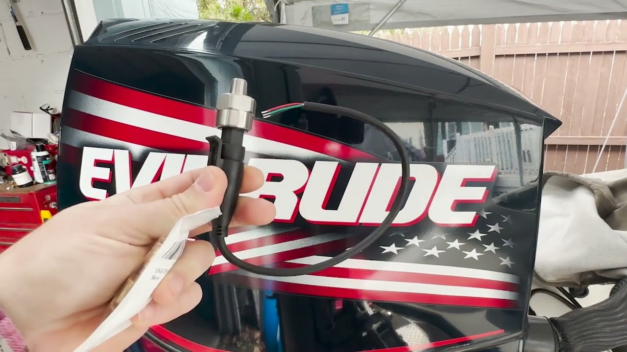 Установка электронного датчика давления воды Evinrude ETEC G1 60 градусов