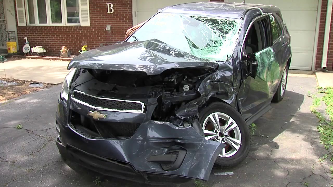 Man survives crash after airbags didn’t deploy