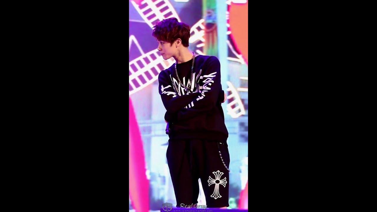 [141221] 아스트로 가든스테이지 FreshConcert  'Bad Boy(빅뱅)'  문빈 직캠 By.그레이