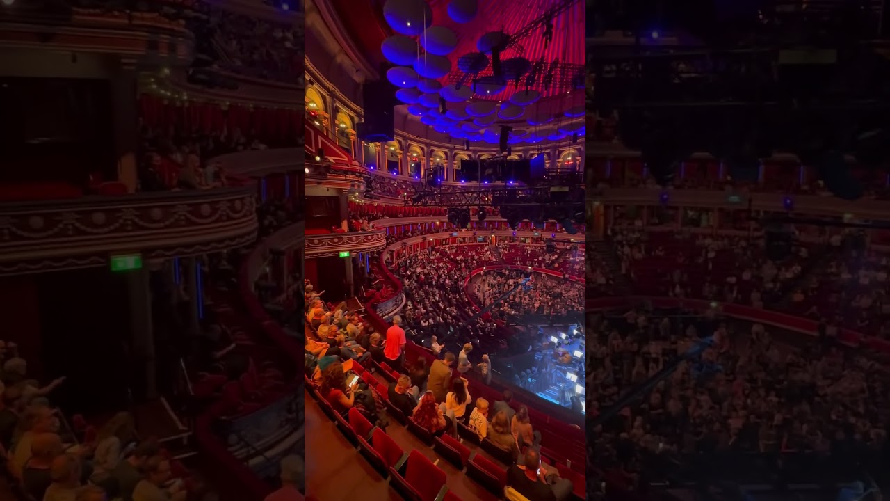 Spectacular Venue #music #venue #london #uk #BBCProms #StVincent #concert #RoyalAlbertHall #gig