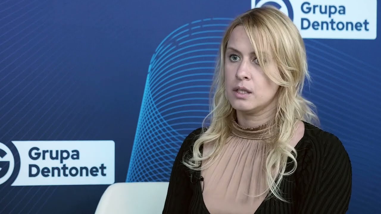 Debata ortodontek: Nakładki czy tradycyjne aparaty? 