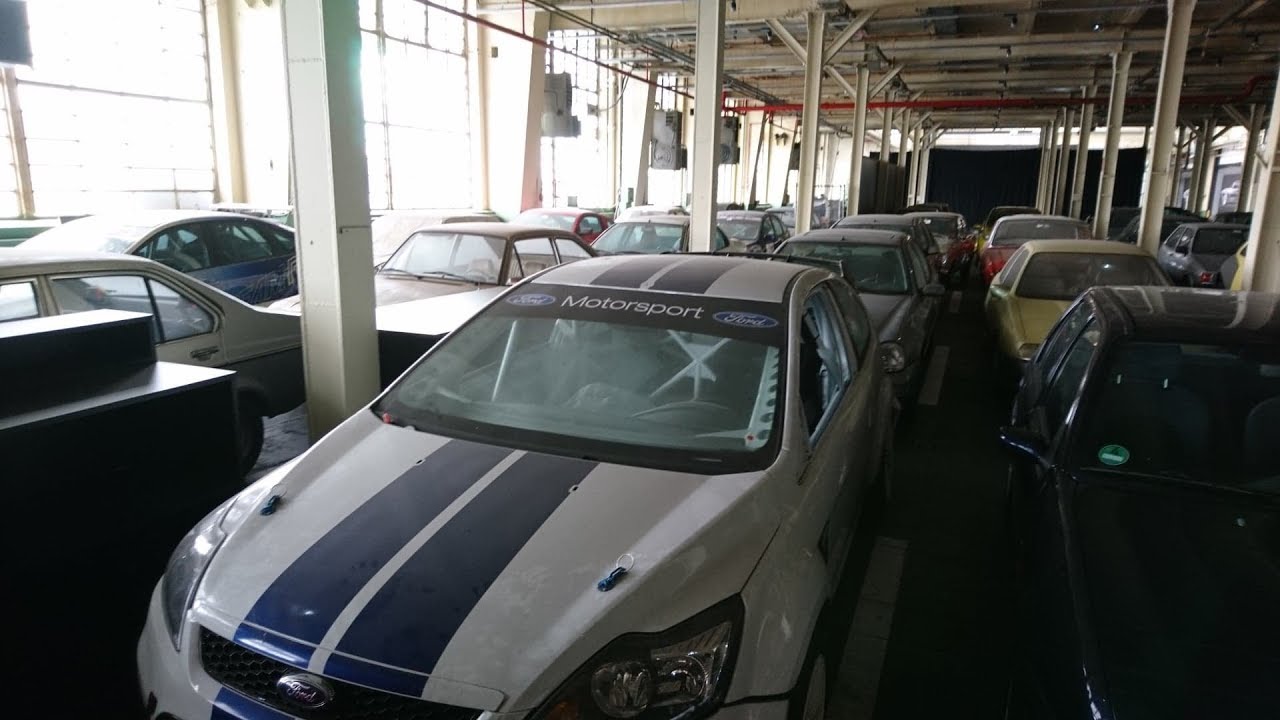 Ford's Cologne Museum - The Backlot