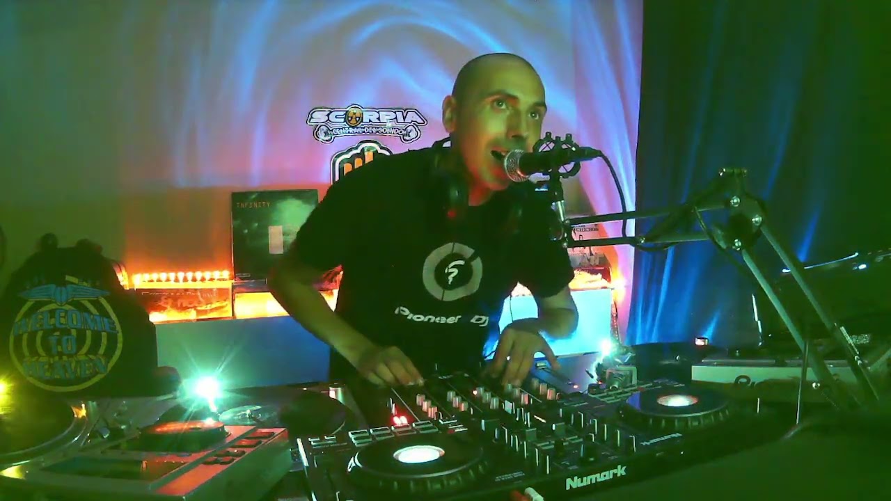 Las Radiosesiones de Ramirez dj Bcn Remember y makina actual