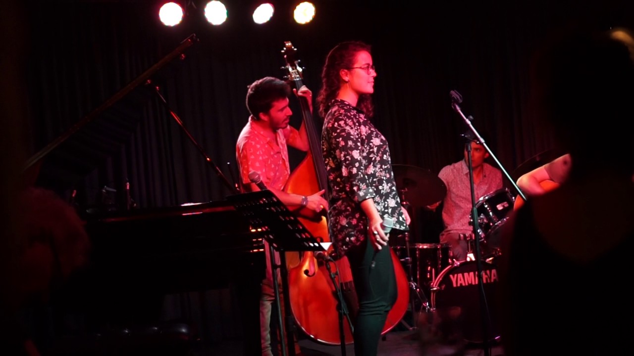 Vocal Jazz Portugese singer from Lisbon(Lisboa) Portugal. Jam session. Hot club de portugal