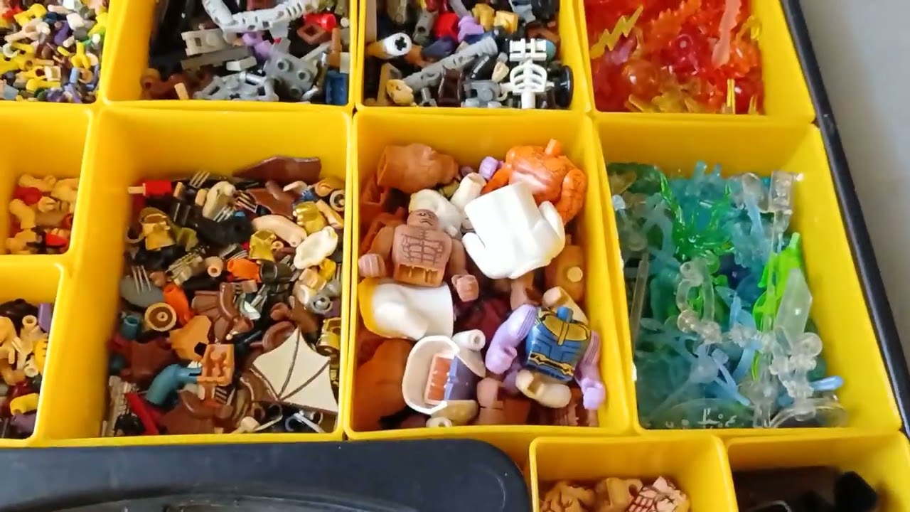 How I sort and store my Lego minifigure parts collection!