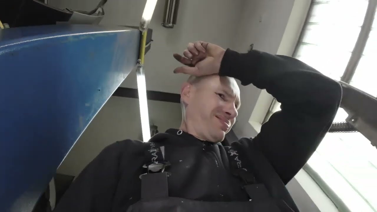 👉Домкрат провалился😡Отламал все крепления пластиковой накладки порога Hyundai Tucson🙊Не делайте так!