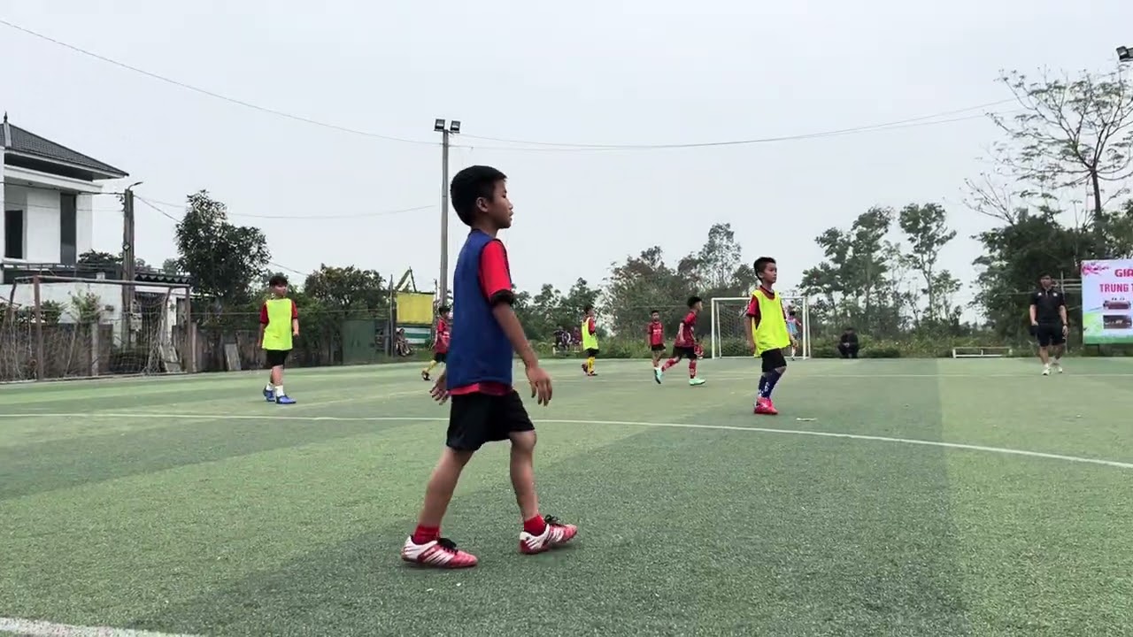 Vòng loại bóng đá u9. 8/3/2026