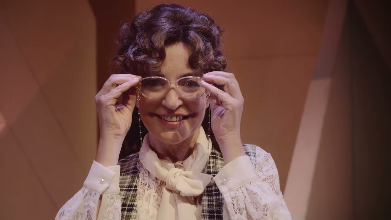 T de Teatre - La dona fantasma - Spot