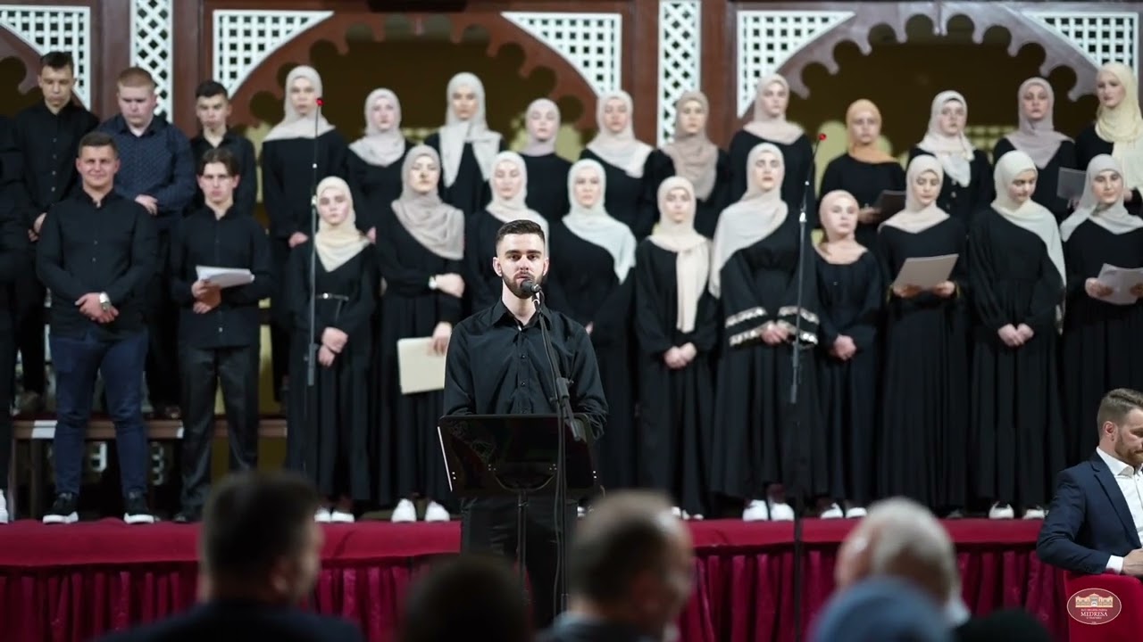 Hor Elči Ibrahim-pašine medrese / “Ömrün bitirmiş” (solista: Amer Skender)