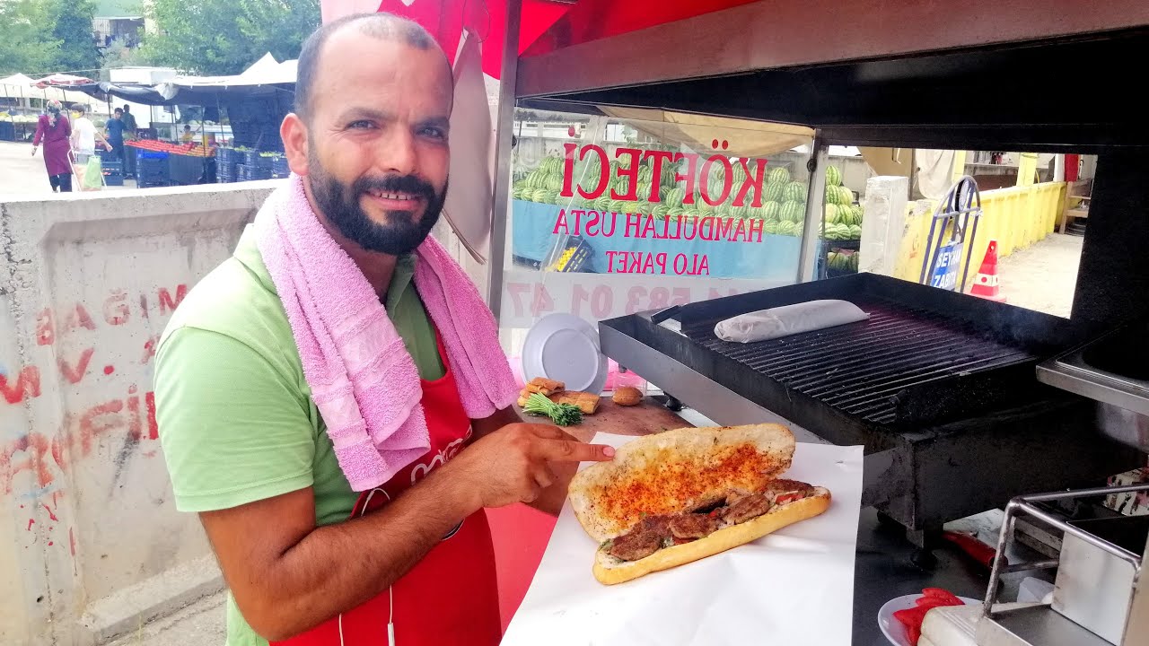 Çocuğum da Bu Köfteden Yiyor!!! Köfte Ekmek 10 Lira!!!Adana Sokak Lezzetleri