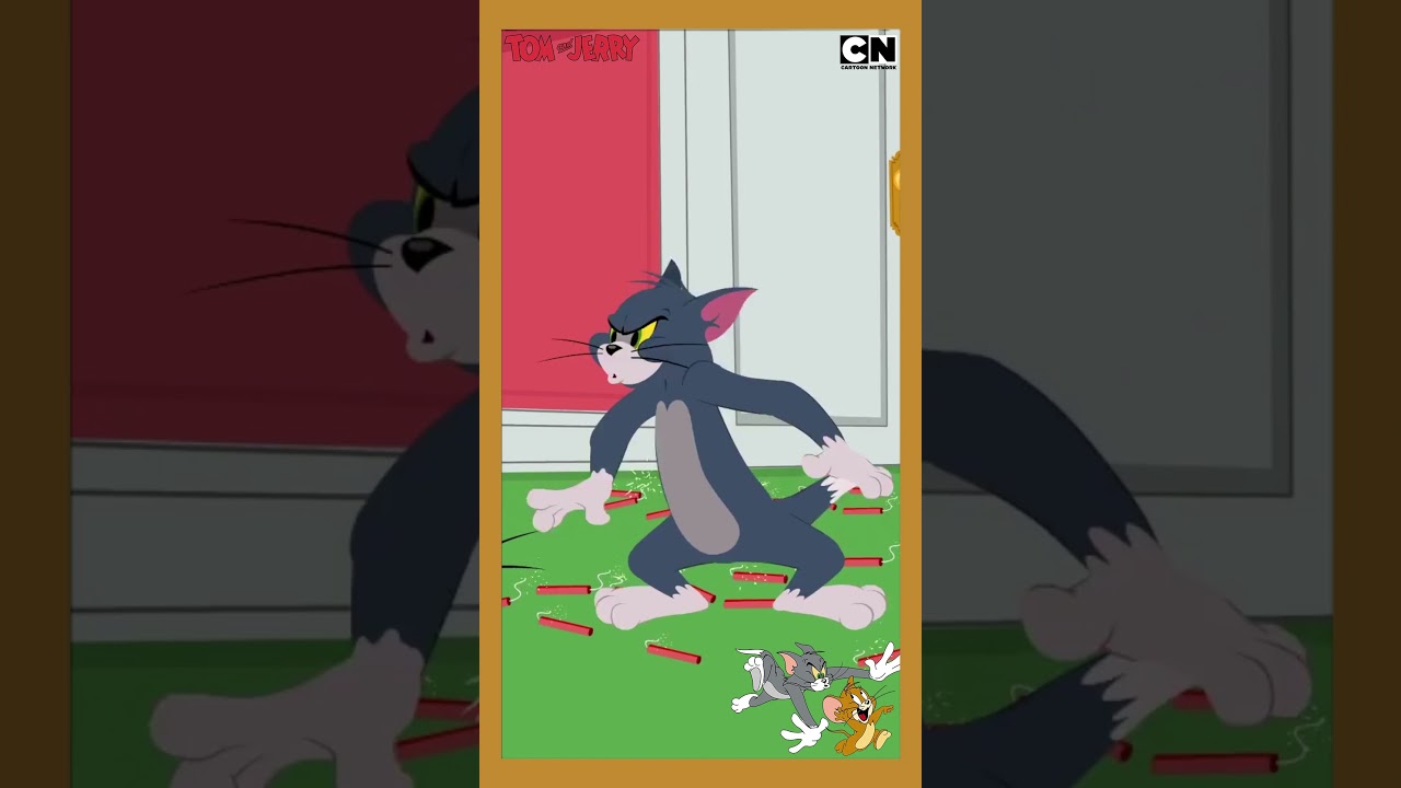Tom & Jerry 😺🐭| The Mice Light Up the Cat & Dog 🧨 | #funnyvideo | #catandmouse | @cnindia