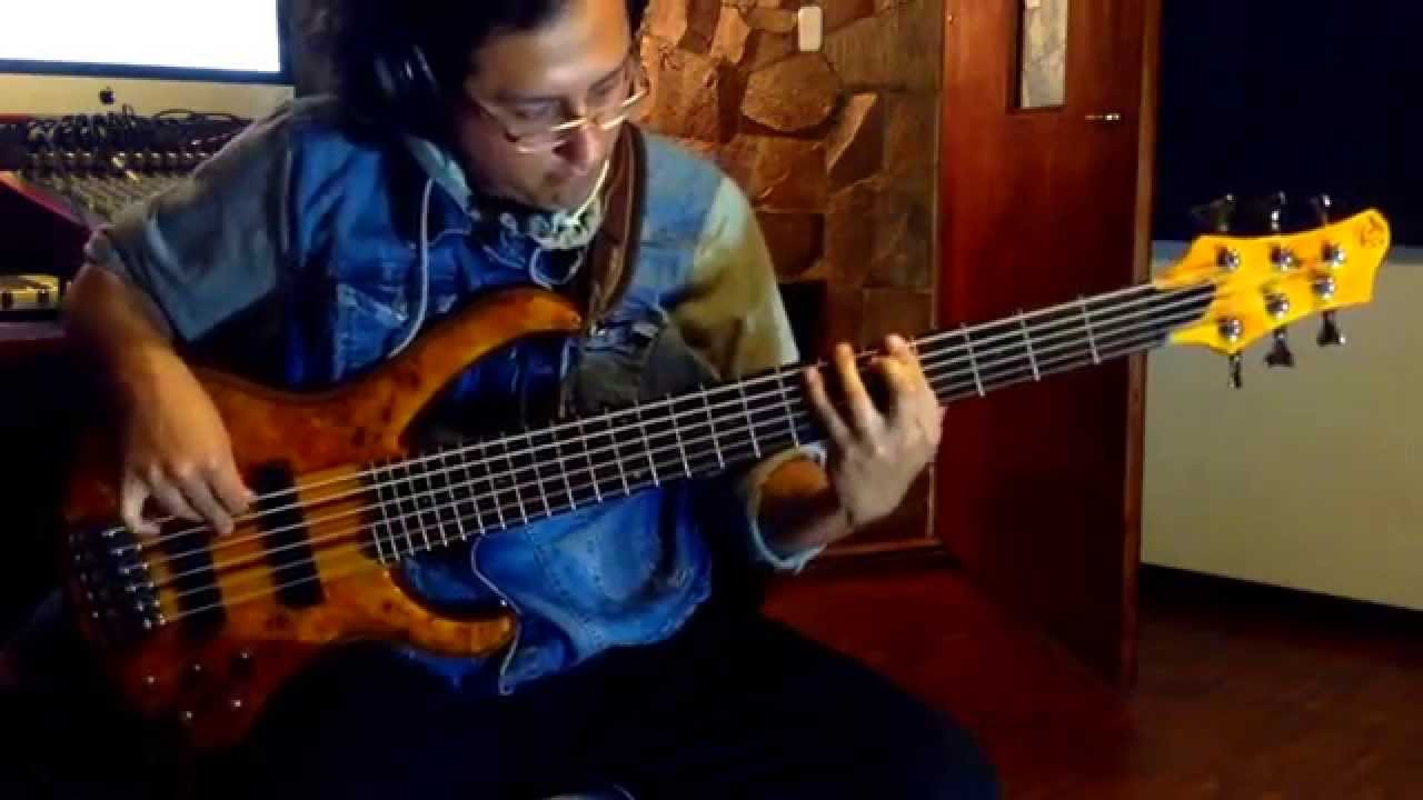 Latin Opening & Ajena - Eddy Herrera Bass Cover - Patricio Jaramillo - En Vivo