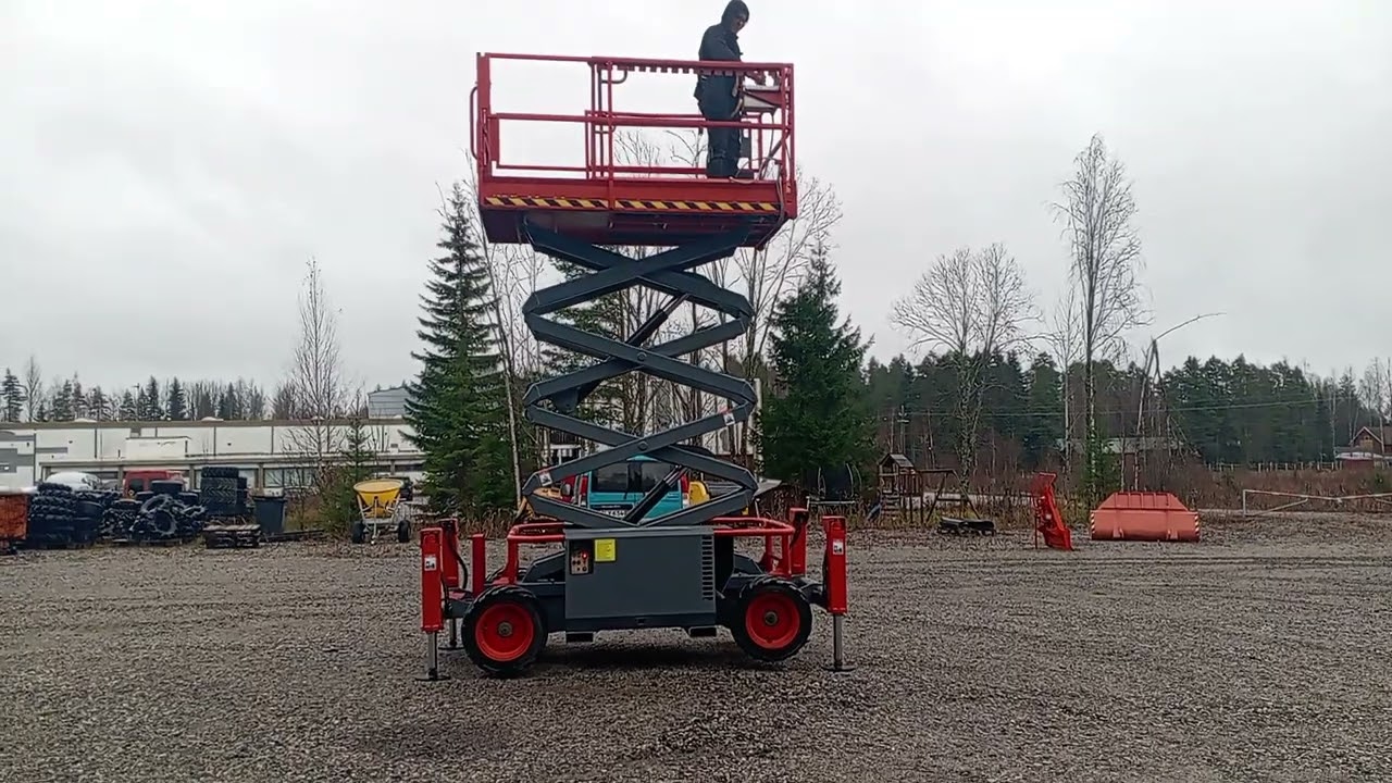 Skyjack SJ6826RT Saksilavanostin, 10 vuotiskatsastettu!