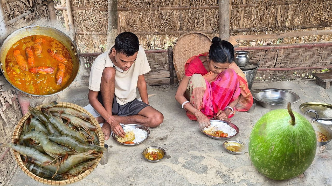 PRAWN Curry Recipe With BOTTLE GOURD Cooking And Eating By Village Mother & son 