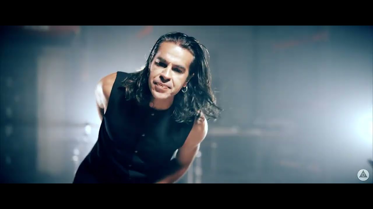 SUPERBLACK - 