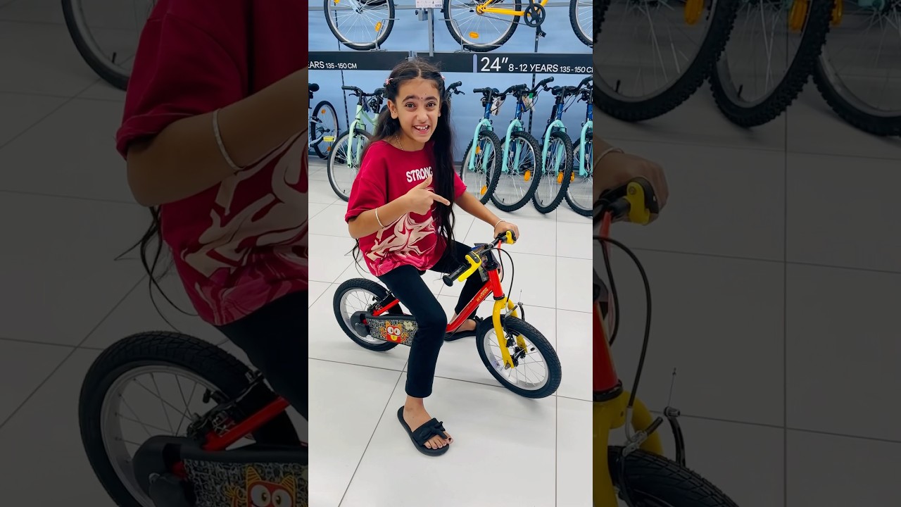 Samayra ko kon sa cycle dilana chahiye 🤔😱 #shorts #samayranarula #siblings
