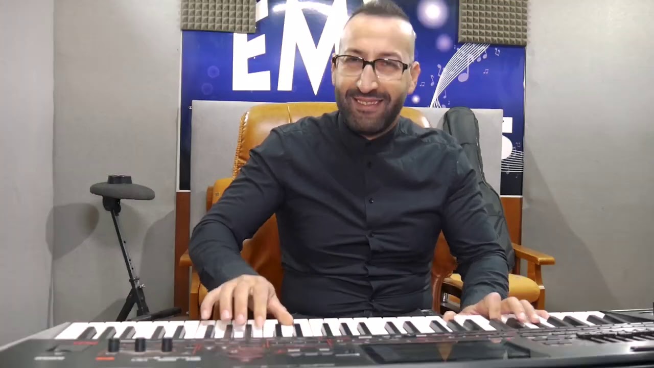 Likjan Kaceku - Moment