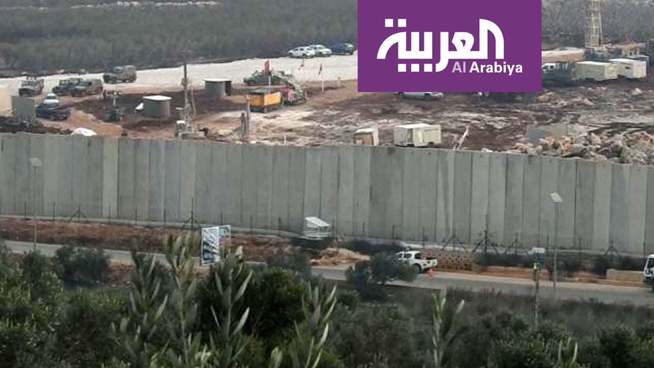إسرائيل تواصل العمل في بناء جدار إسمنتي على الحدود مع لبنان