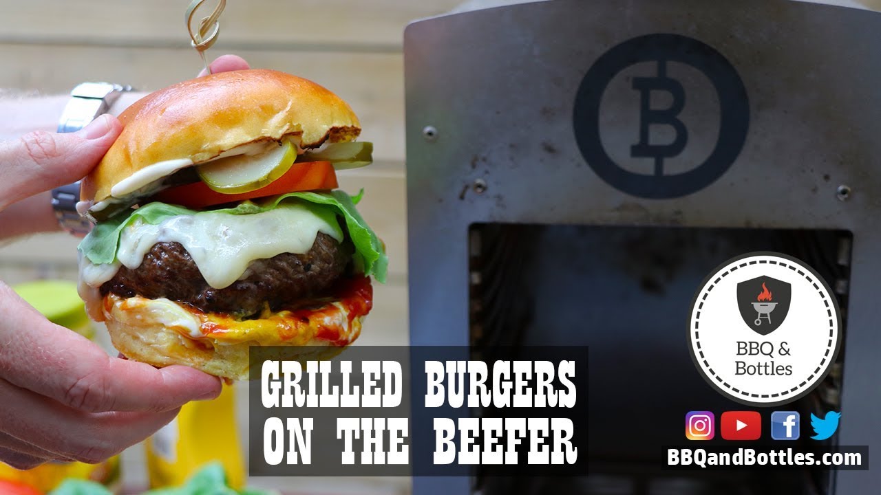 Searing a Burger on the Beefer