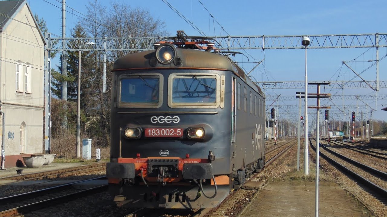 Lokomotywa elektryczna | 183 002-5 Tenutado